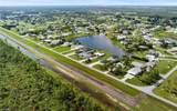 18683 Baseleg Ave - Photo 4