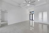 2214 15th Ter - Photo 4