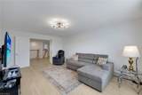 2159 Hamlin St - Photo 25