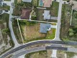 1124 35th Ln - Photo 2
