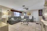 2001 48th St - Photo 3