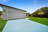 1109 Hilton Cir - Photo 3