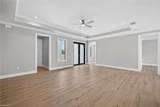 1433 10TH Ave - Photo 5
