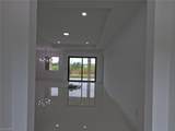 2423 6th St - Photo 11