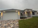 3007 32nd St - Photo 2