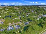 916 13th St - Photo 4
