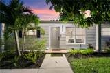 2160 Holiday Ln - Photo 2
