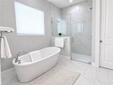 3754 Sapphire Cove Cir - Photo 20