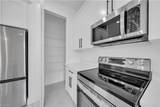 1003 Elgin St - Photo 14