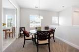 7877 Hawthorne Dr - Photo 11