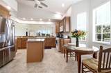 7877 Hawthorne Dr - Photo 12