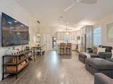 605 109th Ave - Photo 3