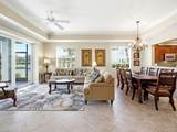 7877 Hawthorne Dr - Photo 10