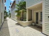 1001 10th Ave - Photo 2