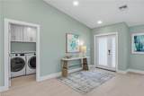 2016 Sheffield Ave - Photo 8