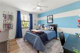2858 Cinnamon Bay Cir - Photo 31