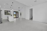 831 Bently St - Photo 20