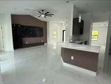 1003 Congress Ave - Photo 6
