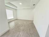 2802 10th St - Photo 2