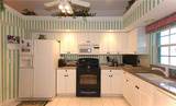 322 Melrose Pl - Photo 4