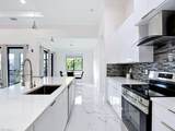 2905 4th St - Photo 18