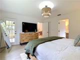 812 102nd Ave - Photo 23