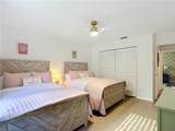 812 102nd Ave - Photo 34