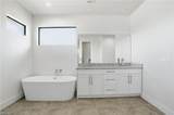 2303 18th Pl - Photo 18