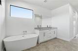 2303 18th Pl - Photo 4