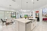 9201 Woodhurst Dr - Photo 14