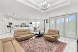 9201 Woodhurst Dr - Photo 9