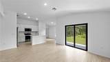 643 Chambers St - Photo 3
