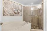 2425 Laurentina Ln - Photo 16