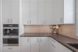 3277 Gordon Dr - Photo 16