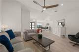 2307 Queens Way - Photo 4