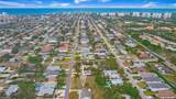 713 109th Ave - Photo 12
