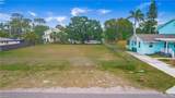 713 109th Ave - Photo 3