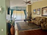 1405 Tiffany Ln - Photo 3
