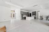 721 Golden Gate Blvd - Photo 14
