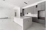 721 Golden Gate Blvd - Photo 18
