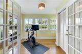 2319 Queens Way - Photo 15