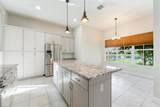 5161 Vizcaya St - Photo 8