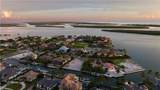 1558 Heights Ct - Photo 18