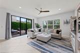 3082 Hudson Ter - Photo 13