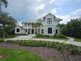 637 Palm Cir - Photo 1