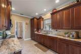 8583 Fairway Bend Dr - Photo 17