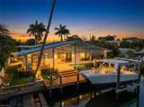 1820 Holiday Ln - Photo 1