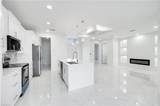 652 Kraft St - Photo 11