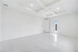 652 Kraft St - Photo 13