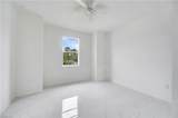 652 Kraft St - Photo 21